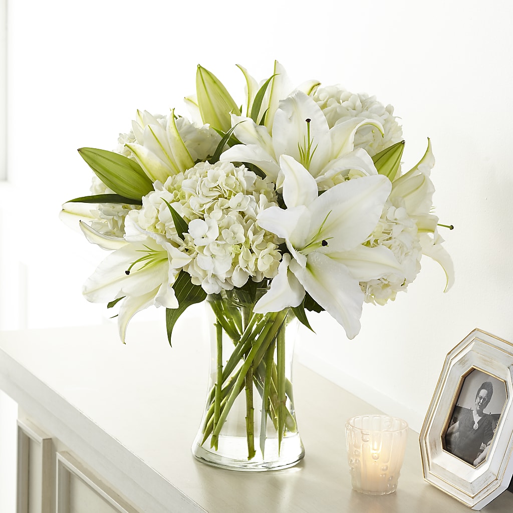 Compassionate Lily Bouquet – Park Avenue Florist, Orange Park FL
