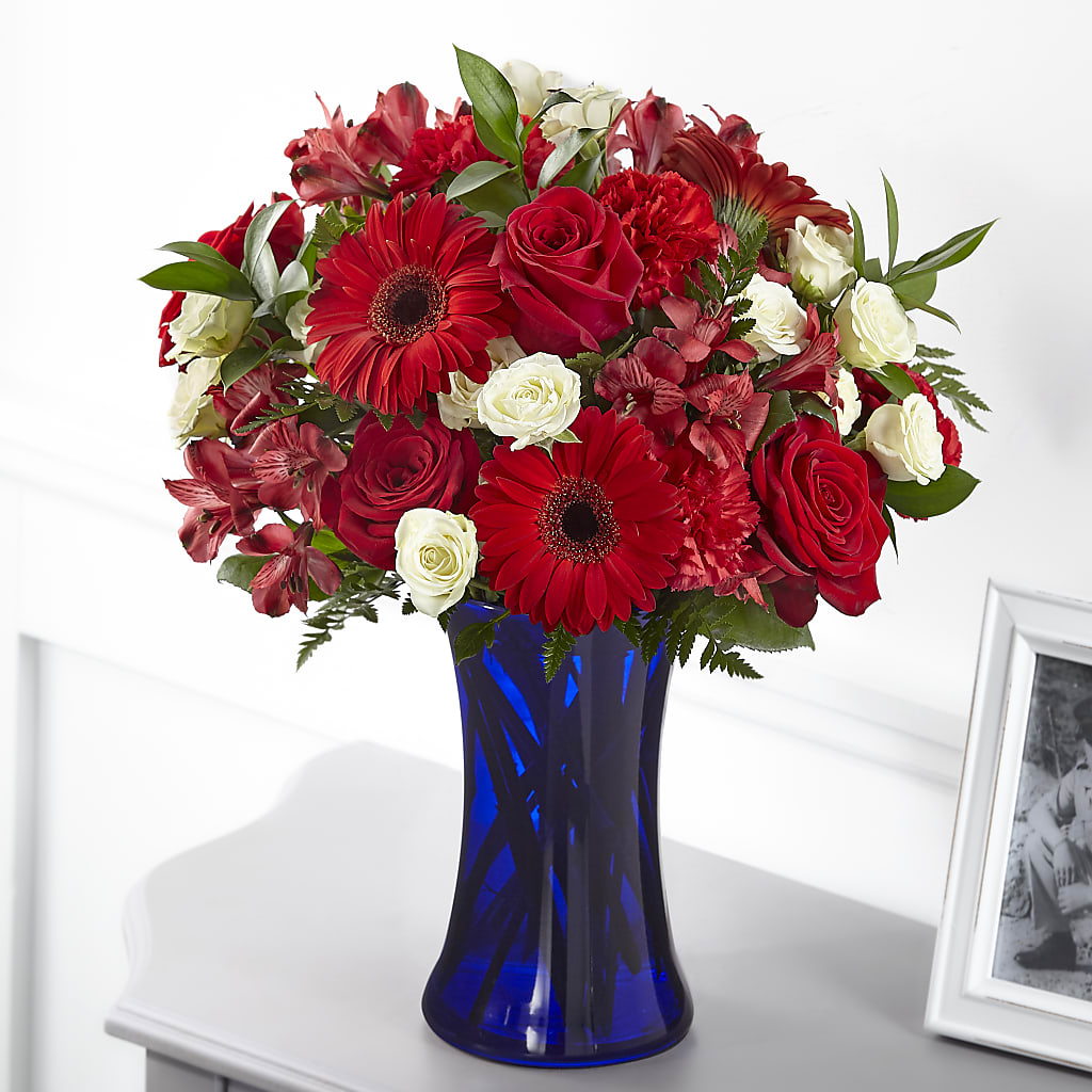 Hearts Embrace Bouquet – Park Avenue Florist, Orange Park FL
