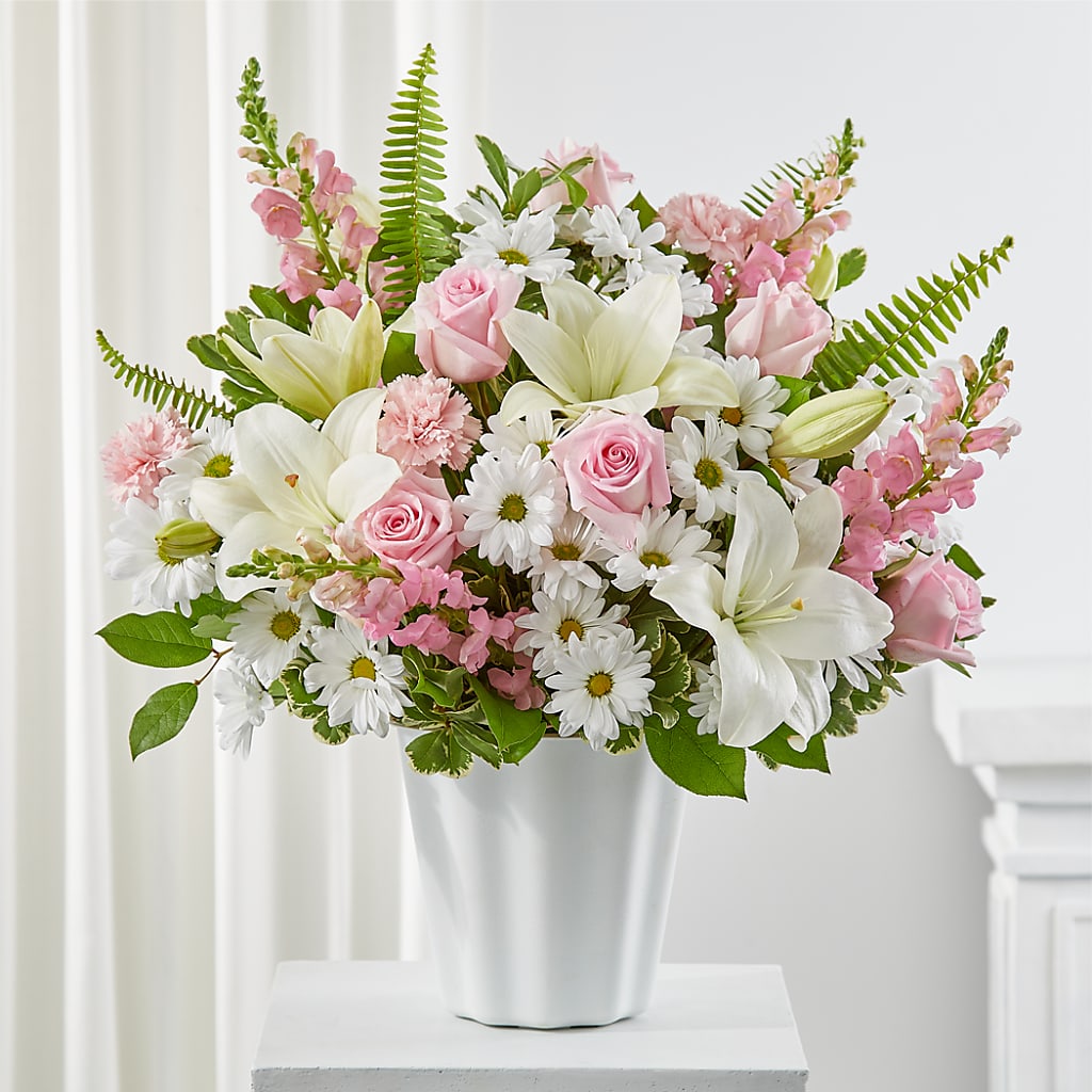 Soft Touch Tabletop Basket – Park Avenue Florist, Orange Park FL