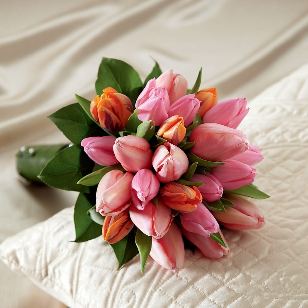 Embraceable Bouquet – Park Avenue Florist, Orange Park FL