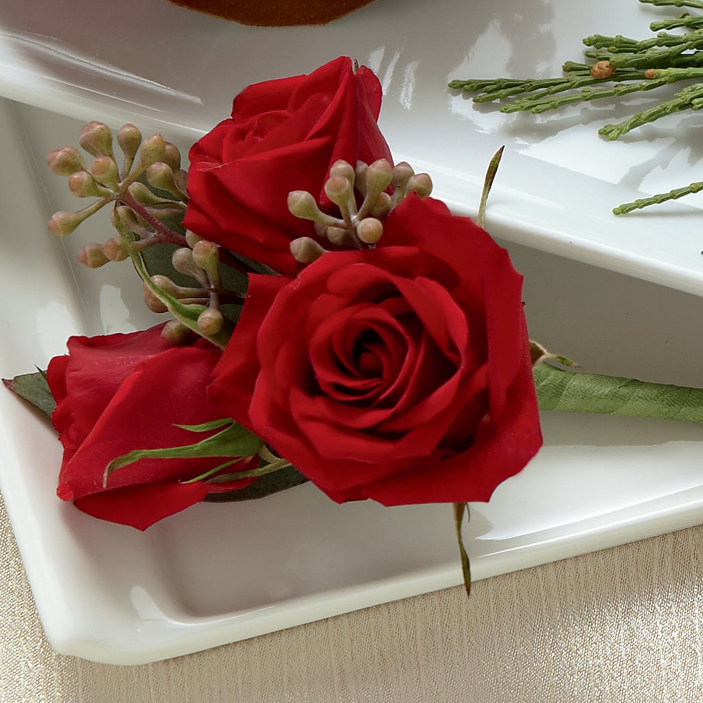 Red Spray Rose Boutonniere – Park Avenue Florist, Orange Park FL