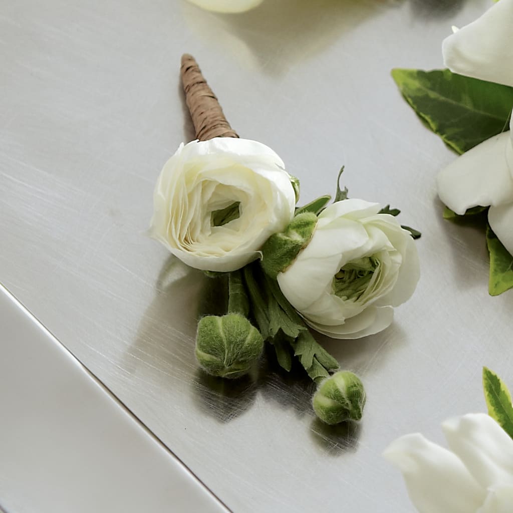 White Ranunculus Boutonniere – Park Avenue Florist, Orange Park FL