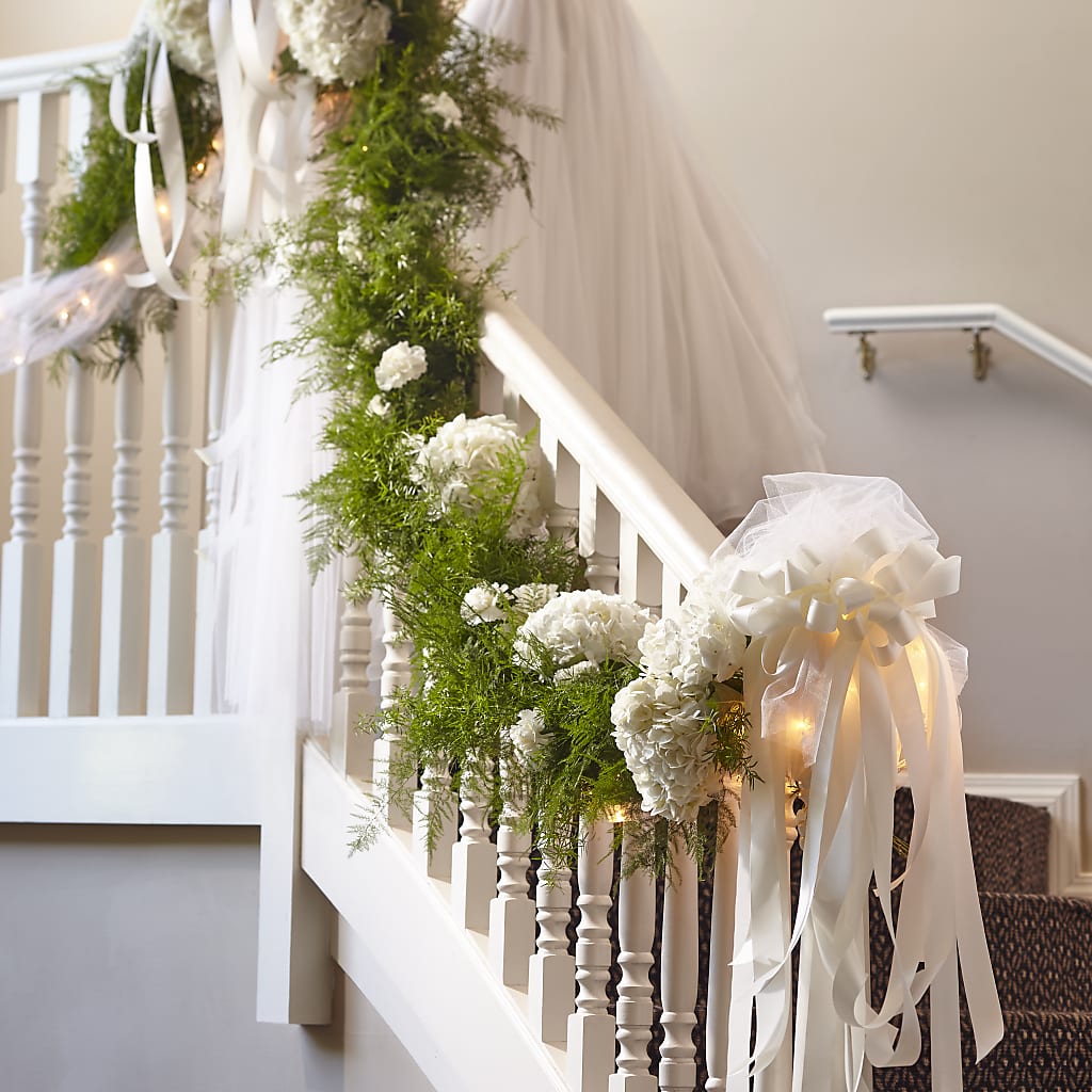 Champagne Dreams Garland – Park Avenue Florist, Orange Park FL