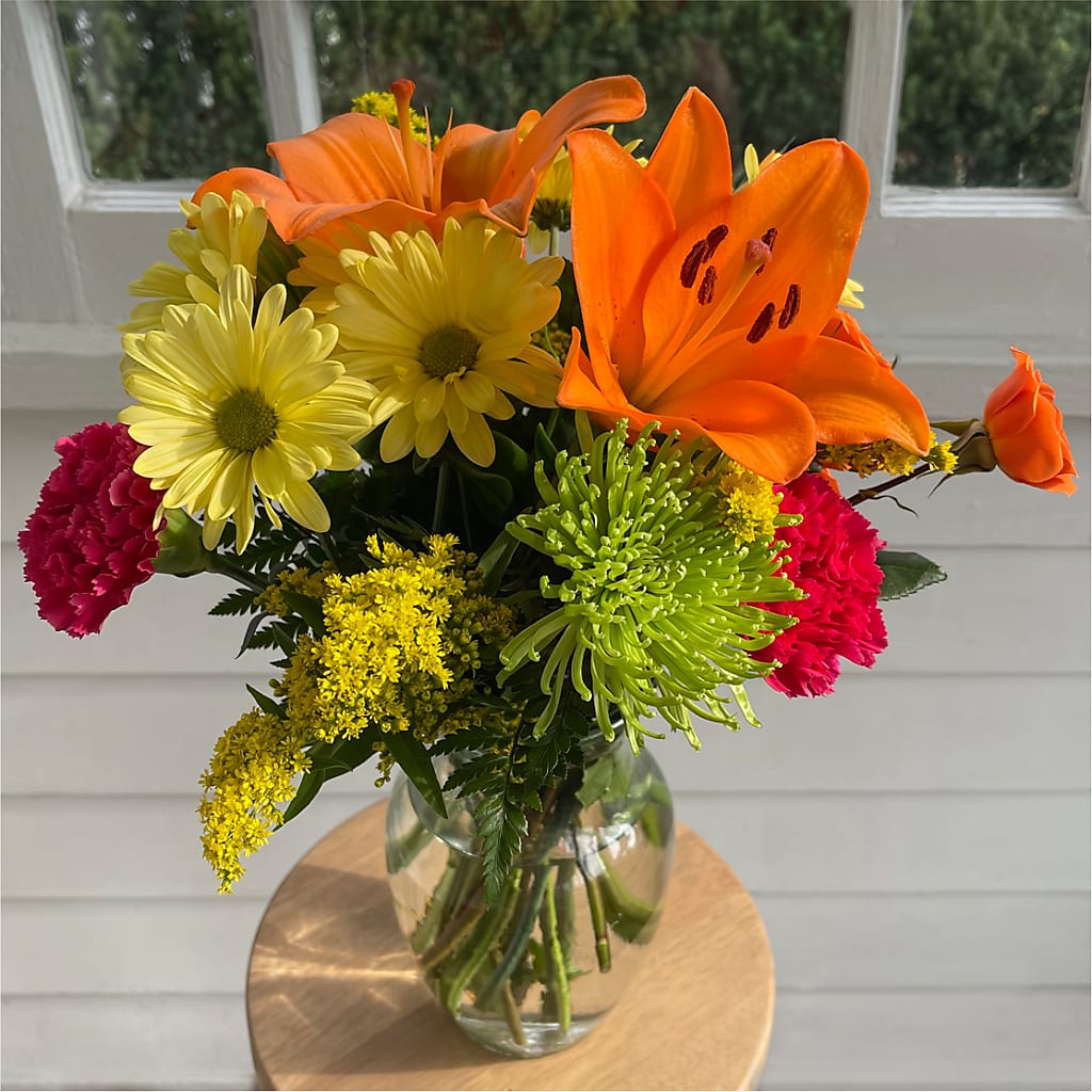 Bold & Bright – A Florist Original –  Park Avenue Florist, Orange Park FL