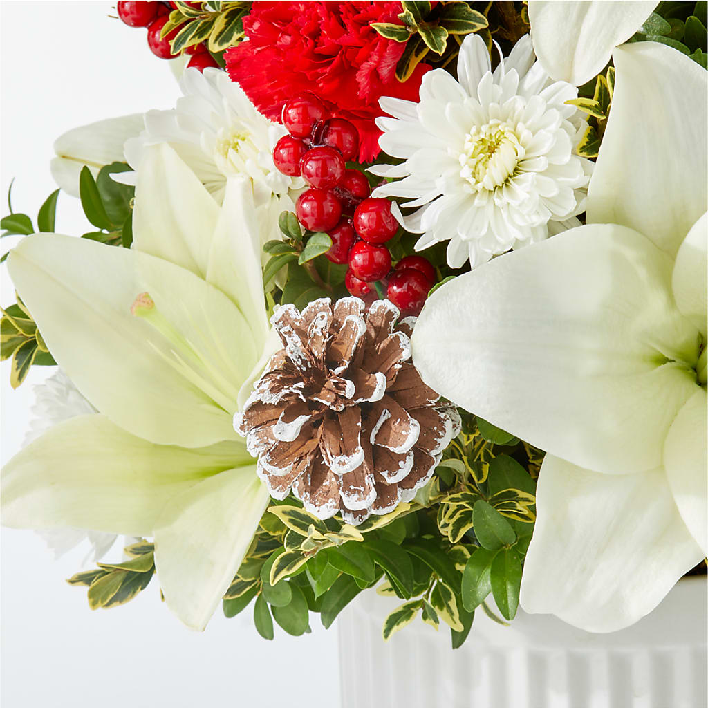 Festive Moments Tree –  Park Avenue Florist, Orange Park FL