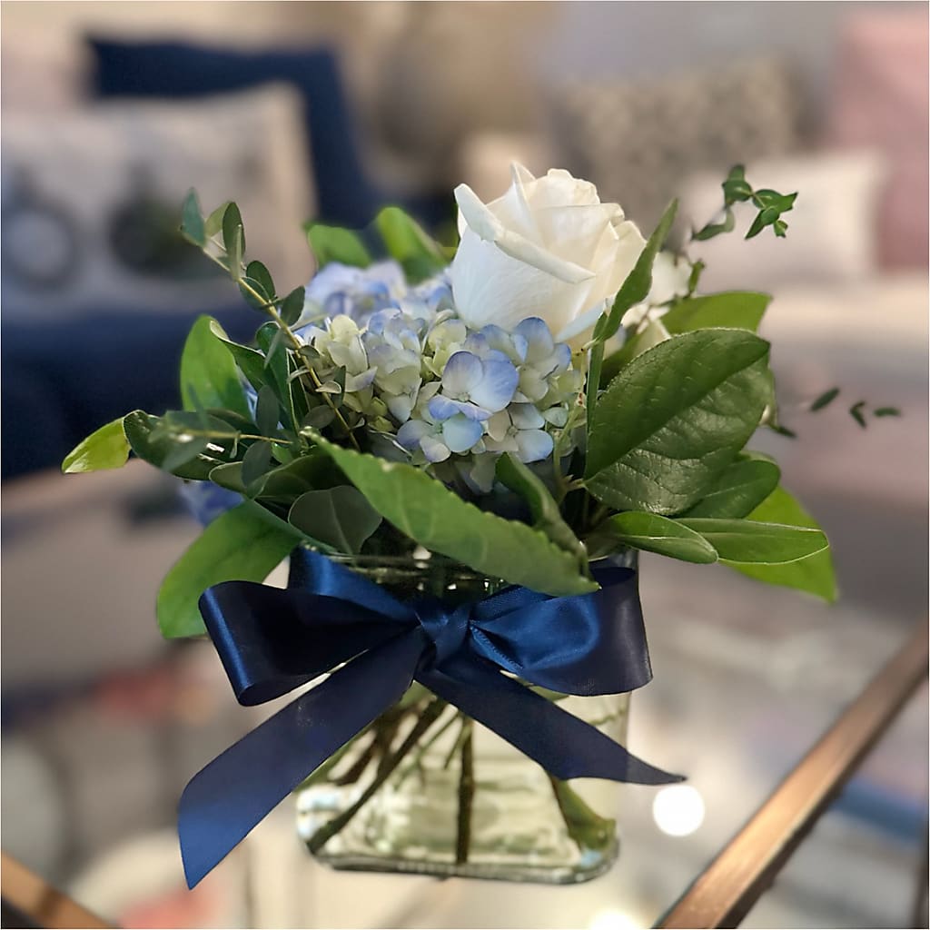 Sky Blue Delight Bouquet –  Park Avenue Florist, Orange Park FL