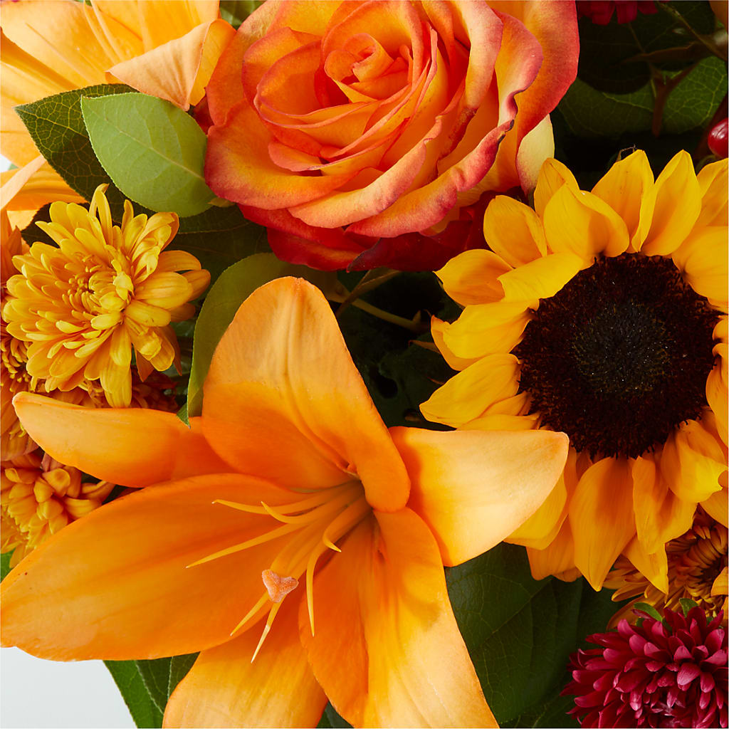 Grateful Centerpiece –  Park Avenue Florist, Orange Park FL