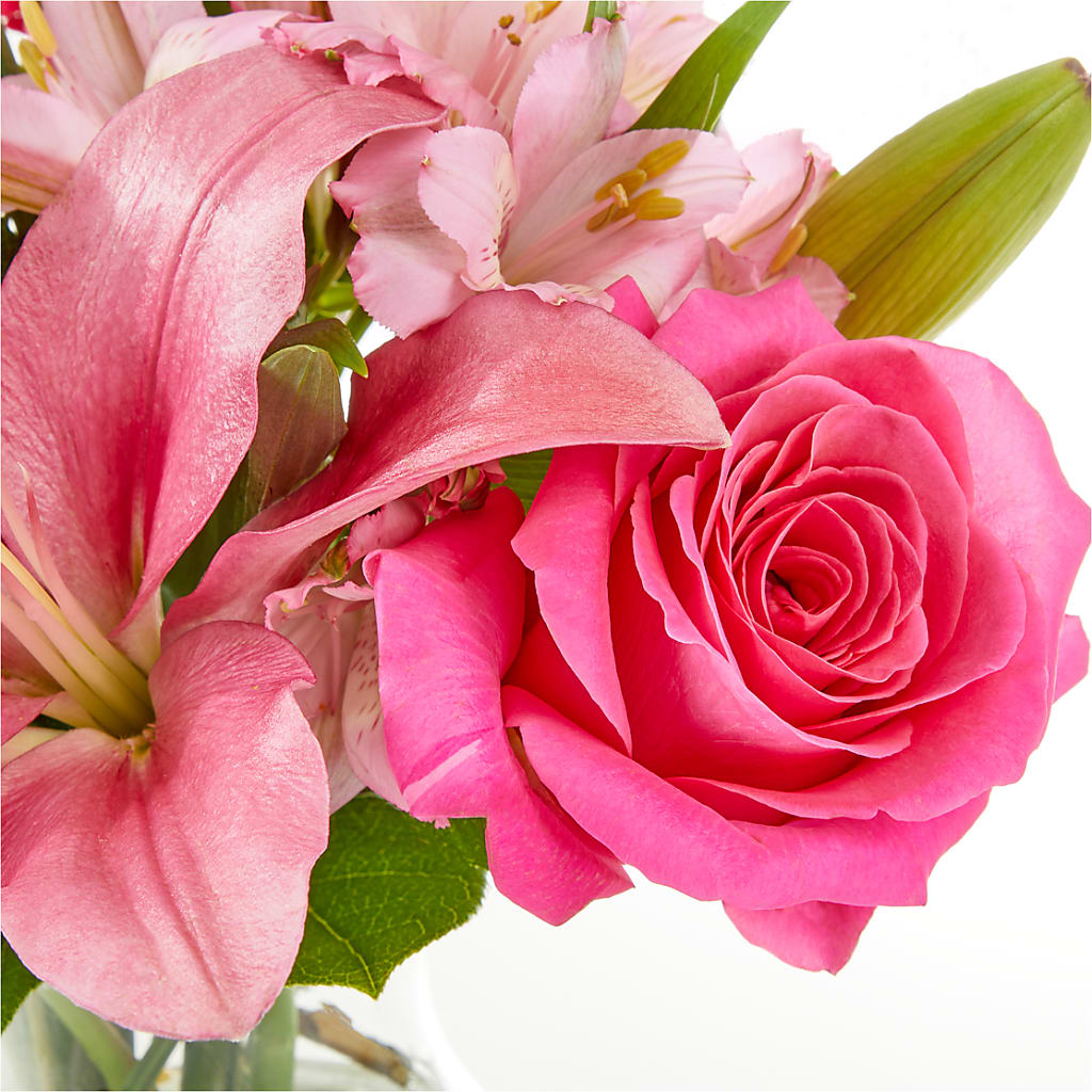 Lots of Love Bouquet –  Park Avenue Florist, Orange Park FL