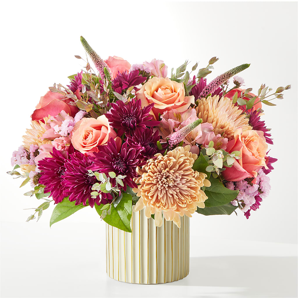 Berry Cobbler Bouquet with Ivory Vase –  Park Avenue Florist, Orange Park FL