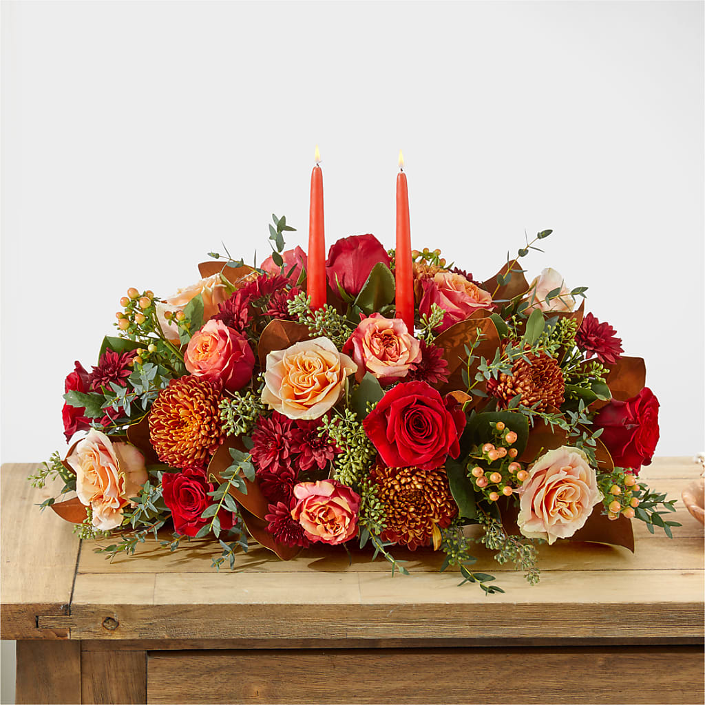 Gather Near Centerpiece –  Park Avenue Florist, Orange Park FL