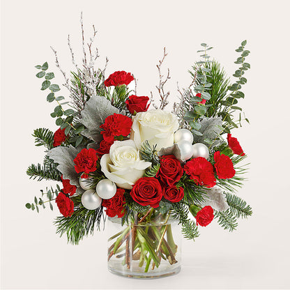 Trimming the Tree Bouquet –  Park Avenue Florist, Orange Park FL